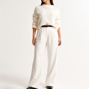 Never worn Abercrombie Sloane Tailored Pants